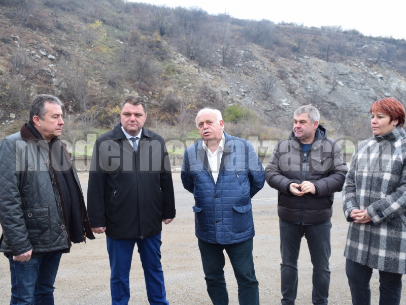 ДО КРАЯ НА 2018 Г. ПЪТИЩАТА В СЕВЕРОЗАПАДА ЩЕ СА КАТО НОВИ