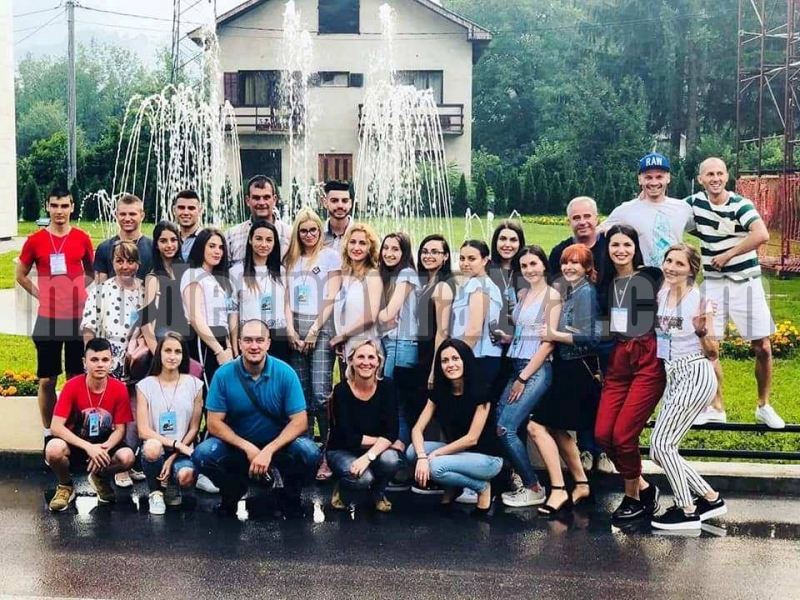 ТАНЦОВ СЪСТАВ „ХЕМУС“ СЕ ЗАВЪРНА ОТ ДВА МЕЖДУНАРОДНИ ФЕСТИВАЛА – снимка 3