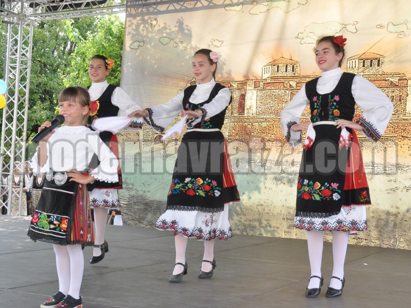 В СЕЛО ГОМОТАРЦИ ЧЕСТВАХА ПРАЗНИК