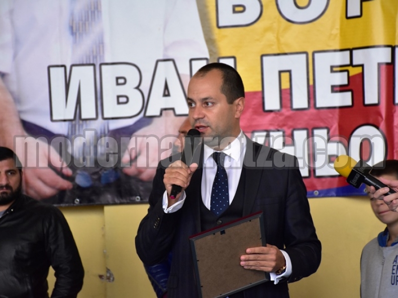 КАЛИН КАМЕНОВ НАГРАДИ ИЗЯВЕНИ СПОРТИСТИ