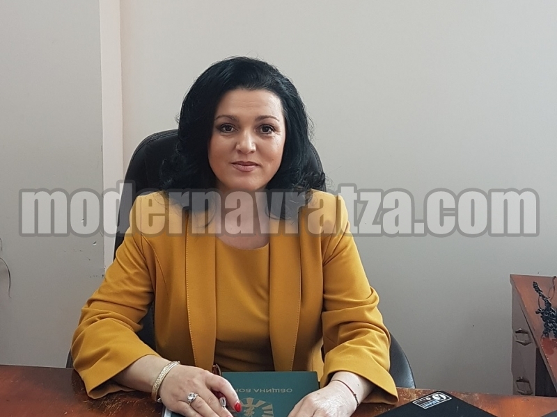КМЕТЪТ НА БОРОВАН ИНЖ. ДЕСИСЛАВА ТОДОРОВА С ПОЗДРАВ ЗА ДЕНЯ НА ЖЕНАТА