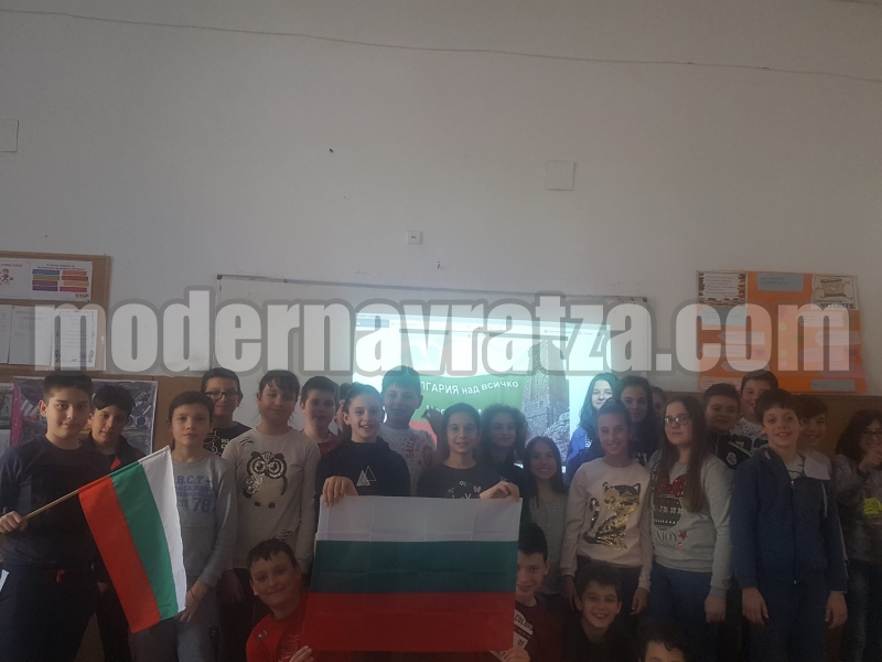 СЕРИЯ ИНИЦИАТИВИ ЗА ПАТРОННИЯ ПРАЗНИК НА СУ „КОЗМА ТРИЧКОВ“ – снимка 3