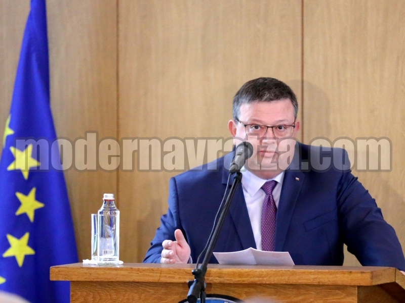 ЩЕ СЕ ИЗВЪРШАТ ПРОВЕРКИ НА КЪЩИТЕ ЗА ГОСТИ СТРОЕНИ С ЕВРОПАРИ
