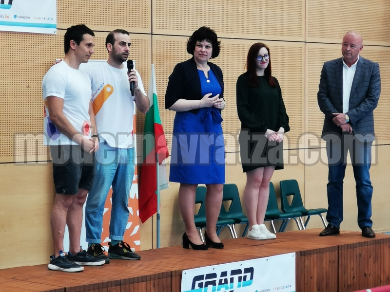 АВТОМОДЕЛИСТИТЕ ОТ ВРАЦА ЩЕ ПРЕДСТАВЯТ БЪЛГАРИЯ НА СВЕТОВНО ПЪРВЕНСТВО В ПРАГА – снимка 2