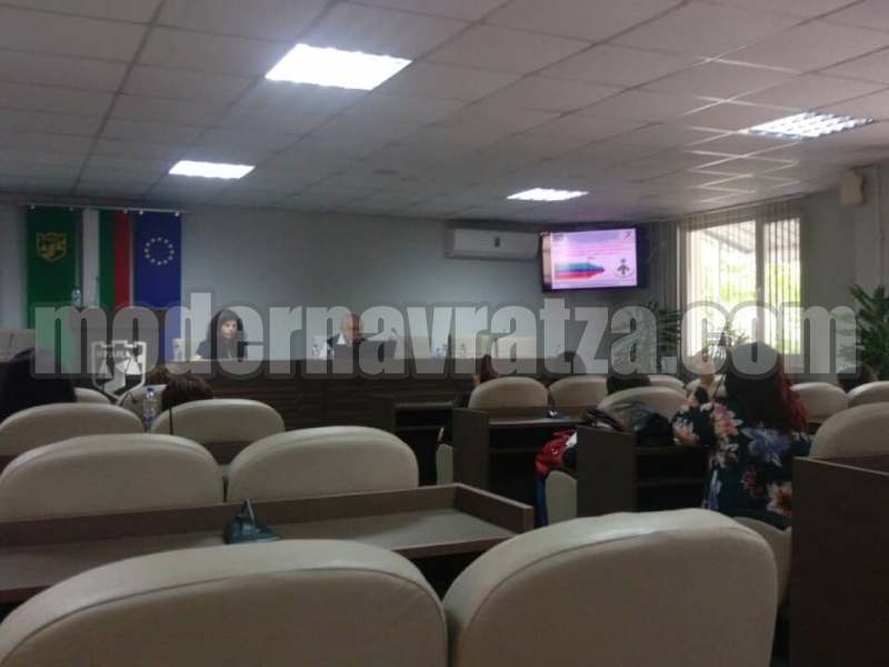 ОБЩИНА ВРАЦА УЧАСТВА В ТРЕТАТА ПРОЦЕДУРА ЗА ПРИСЪЖДАНЕ НА ЕТИКЕТА ЗА ИНОВАЦИИ И ДОБРО УПРАВЛЕНИЕ – снимка 2