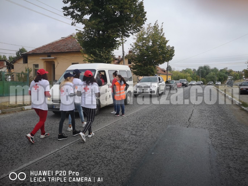 ОБЩИНА БОРОВАН И ДОБРОВОЛЦИ ОТБЕЛЯЗАХА „ ЕВРОПЕЙСКИЯТ ДЕН БЕЗ ЗАГИНАЛИ НА ПЪТЯ ПО ПРОЕКТ EDWARD“ – снимка 4