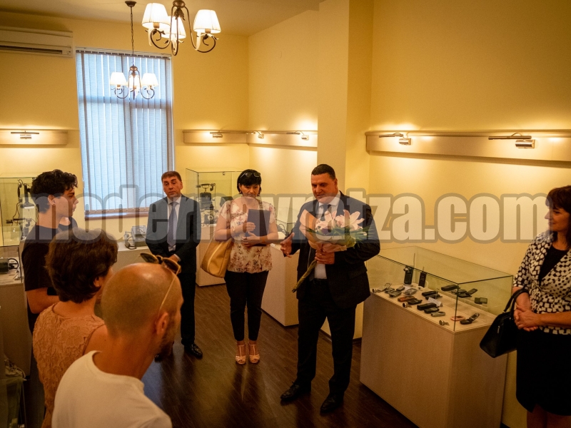 ИНТЕРЕСНА ИЗЛОЖБА ГОСТУВА В ОРЯХОВО ЗА ПАНАИРНИТЕ ДНИ – снимка 4