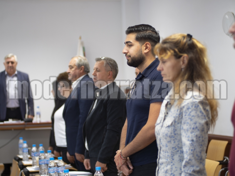 НОИЗБРАНИЯТ КМЕТ НА БО̀ДЕНЕЦ ЯНИЧКА БЕБЕВА ПОЛОЖИ КЛЕТВА – снимка 2