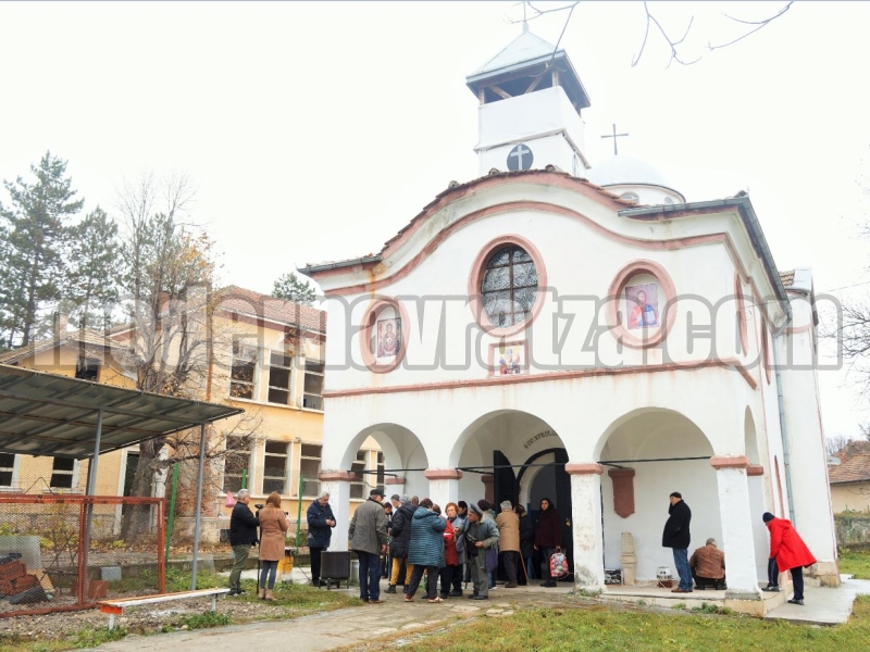 В ГОРНА КРЕМЕНА И ОСЛЕН КРИВОДОЛ ЧЕСТВАХА НИКУЛДЕН