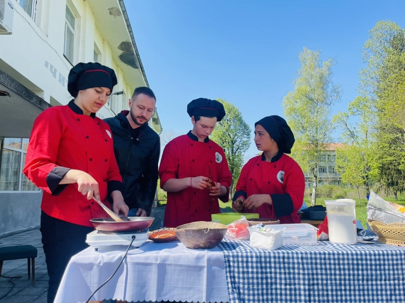В СЕЛО ВИРОВСКО СЕ ПРОВЕДЕ КУЛИНАРЕН ФЕСТИВАЛ – снимка 7