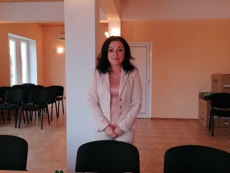 КМЕТЪТ НА ОБЩИНА БОРОВАН ИНЖ. ДЕСИСЛАВА ТОДОРОВА ПЪРВА ПОДАДЕ ДОКУМЕНТИ ЗА РЕГИСТРАЦИЯ В ОИК – снимка 5