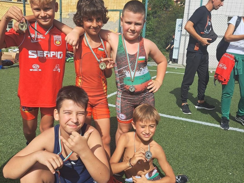 В ЗГОРИГРАД СЕ ПРОВЕЖДА ПРАЗНИК НА БОРБАТА