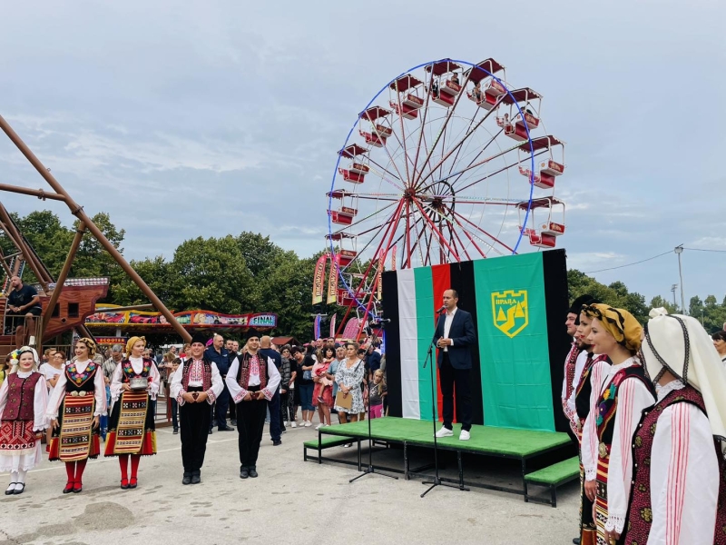 ВРАЧАНСКИЯТ ЕСЕНЕН ПАНАИР Е ОТКРИТ