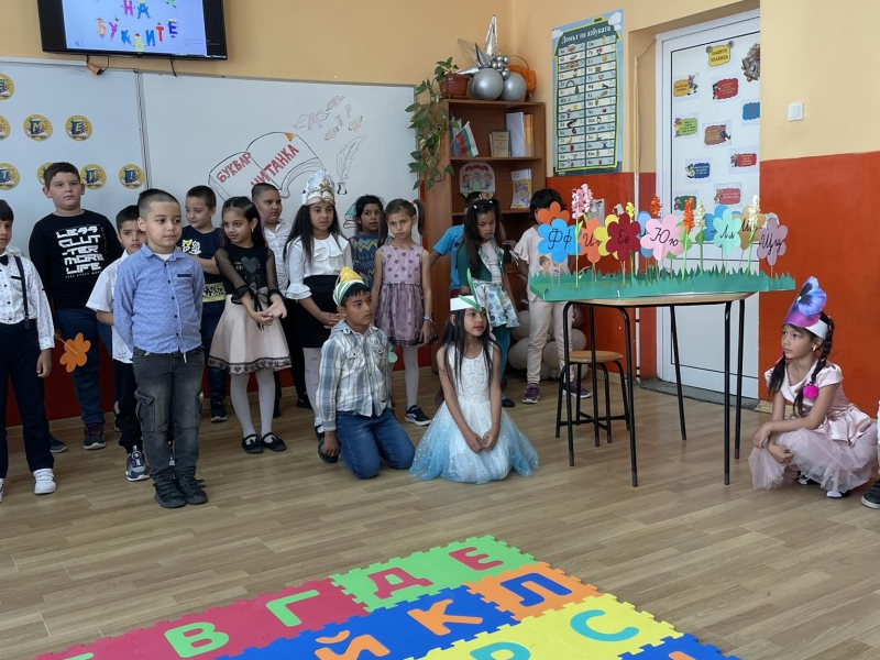 ИВАН КОСТОВСКИ: ВИНАГИ БЪДЕТЕ ЛЮБОЗНАТЕЛНИ – снимка 3