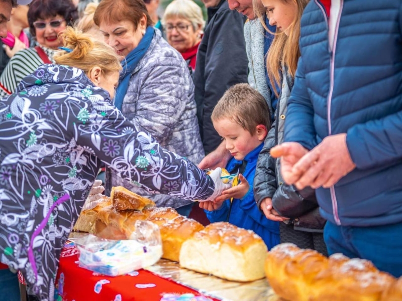 100-МЕТРОВ КОЗУНАК ЗА ВЕЛИКДЕН ВЪВ ВРАЦА! – снимка 4