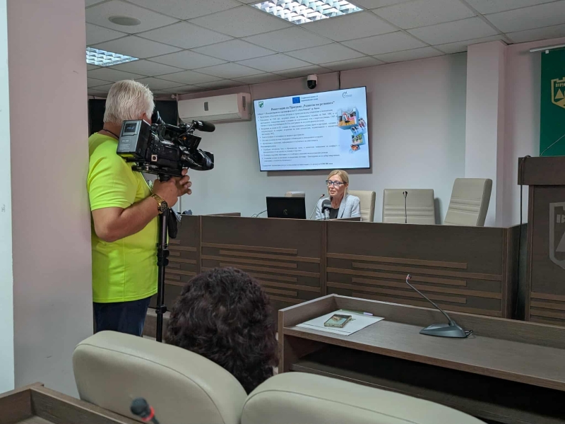 ПУБЛИЧНИТЕ КОНСУЛТАЦИИ ЗА ОДОБРЕНИТЕ ПО ВТОРАТА ПРОЦЕДУРА КОНЦЕПЦИИ ЗА ИНТЕГРИРАНИ ТЕРИТОРИАЛНИ ИНВЕСТИЦИИ ОТ СЕВЕРОЗАПАДНИЯ РЕГИОН ПРЕМИНАХА УСПЕШНО – снимка 2