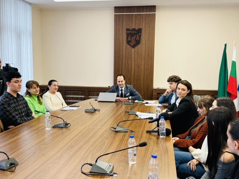 АКАДЕМИЯ „МАТЕМАТИКА“ – КОГАТО ИНВЕСТИЦИИТЕ В ЗНАНИЯ ДАВАТ РЕЗУЛТАТ